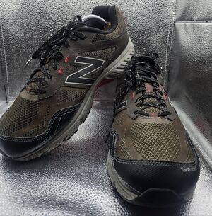 Men's 510 v4 Brown and Black Athletic size 11.5